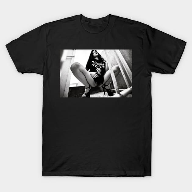 the sexiest to death 666 T-Shirt by rlblack666